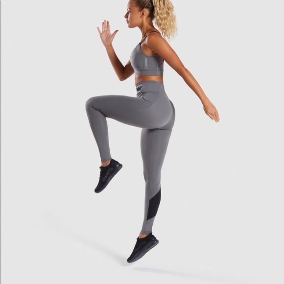 Gymshark Women’s Asymmetric Leggings Size Extra S - Picture 4 of 7